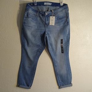 NWT Torrid skinny jeans, size 14